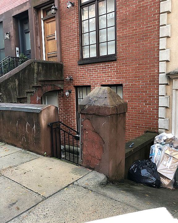 2nd image of 322 W 113th St