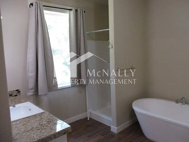 7720 Artondale Dr NW — Photo 17