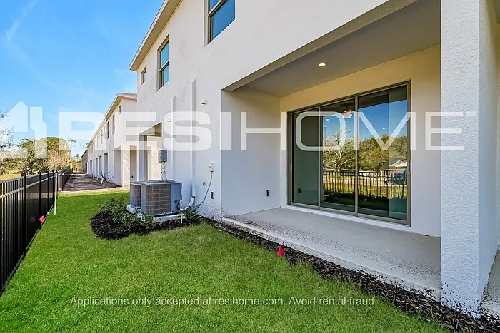 28447 Wave Crest Pl — Photo 15