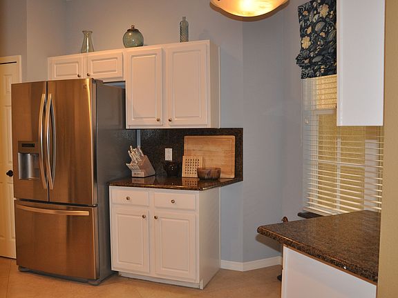 5th image of 8909 Casablanca Way