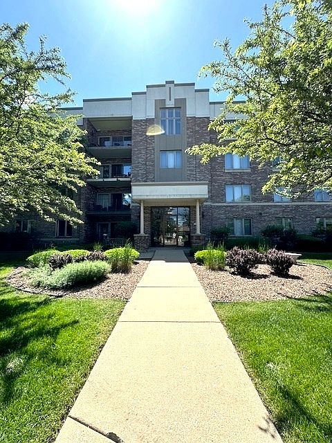 1st image of 10740 S Washington St APT 405