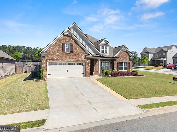 3rd image of 4431 Birch Meadow Trl