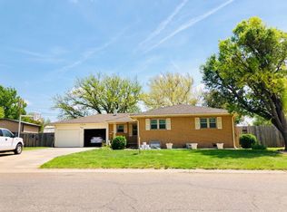 1633 N Webster Ave, Liberal, KS 67901