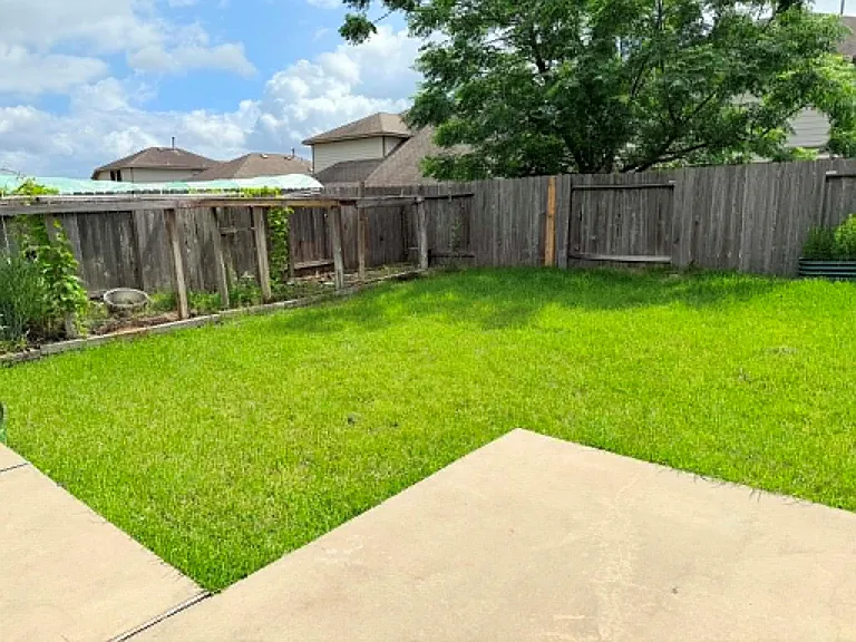 9315 Claystone Ln — Photo 18