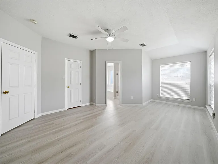 15330 Geral Ln — Photo 6