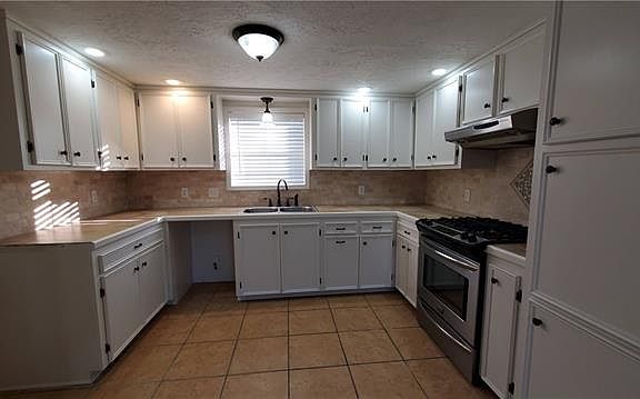 4th image of 3447 Eliza St