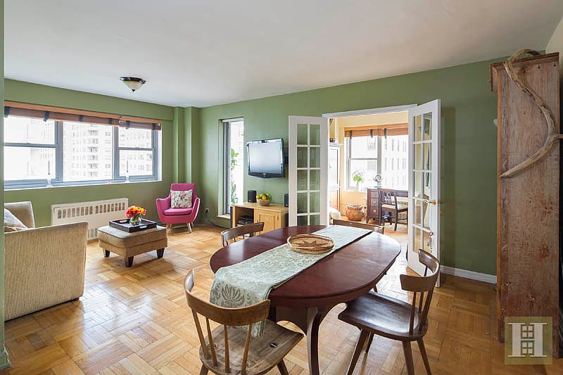 1st image of 2 5th Ave APT 8C