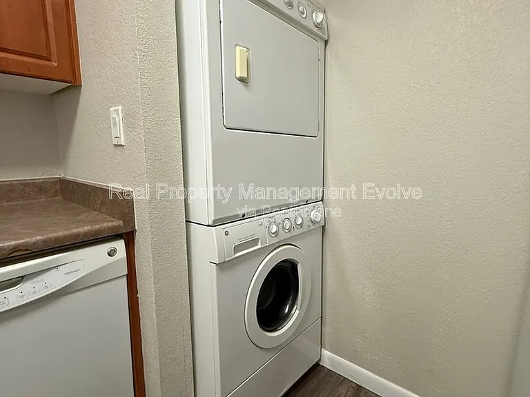 5995 N 78th St #1062 — Photo 13