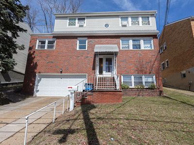 615 W Fingerboard Rd, Staten Island, NY, 10305