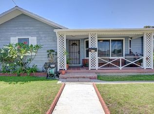 10523 S Burl Ave, Lennox, CA 90304