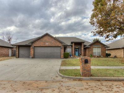 6721 Green Meadow Ln, Oklahoma City, OK, 73132