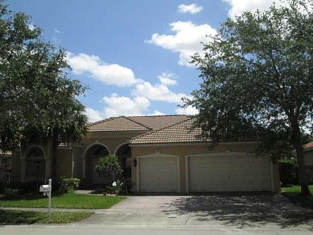 1st image of 2071 NW 125th Ter