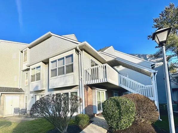 413 Park Place Dr, Cherry Hill, NJ 08002