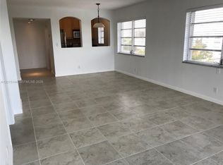 Princeton Condominium, Hollywood, FL 33020