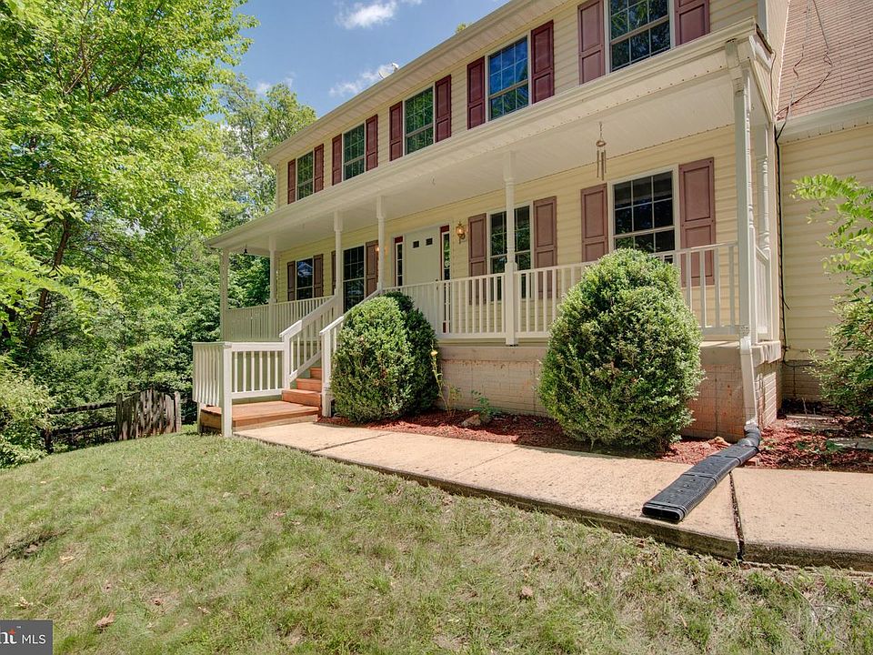 1st image of 228 Warner Ln