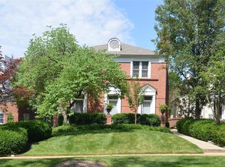 115 N Bemiston Ave, Saint Louis, MO 63105
