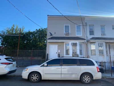18 Wright St, Newark, NJ, 07114