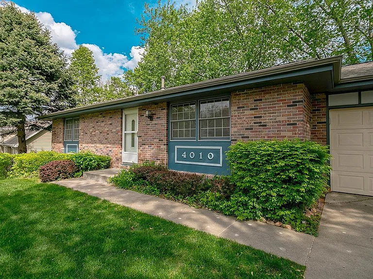 4010 Teri Ln — Photo 33