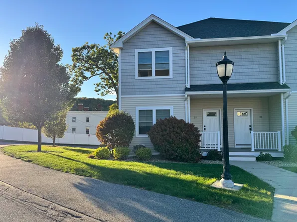 25 Eagle Nest #25, Clinton, MA 01510