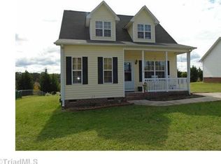 1056 Ball Park Rd, Thomasville, NC 27360