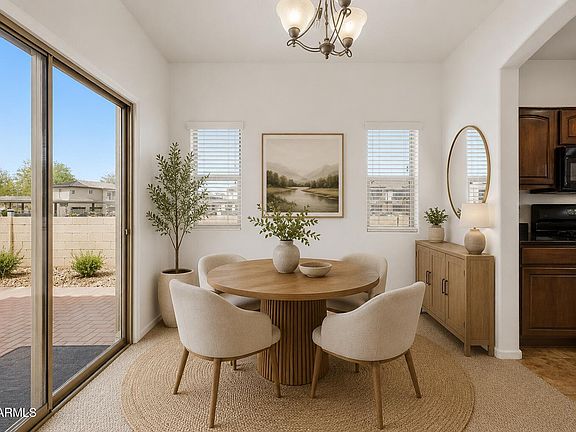 5th image of 2511 N 148TH Drive