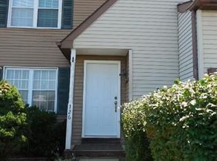 126 Kenney Ct, Dover, DE 19901