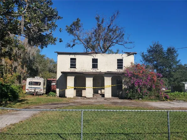 2010 Sammonds Rd, Plant City, FL 33563