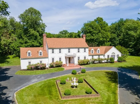 220 Stonewall Lane, Fairfield, CT 06824