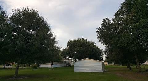 2nd image of 1717 W Holiday Dr