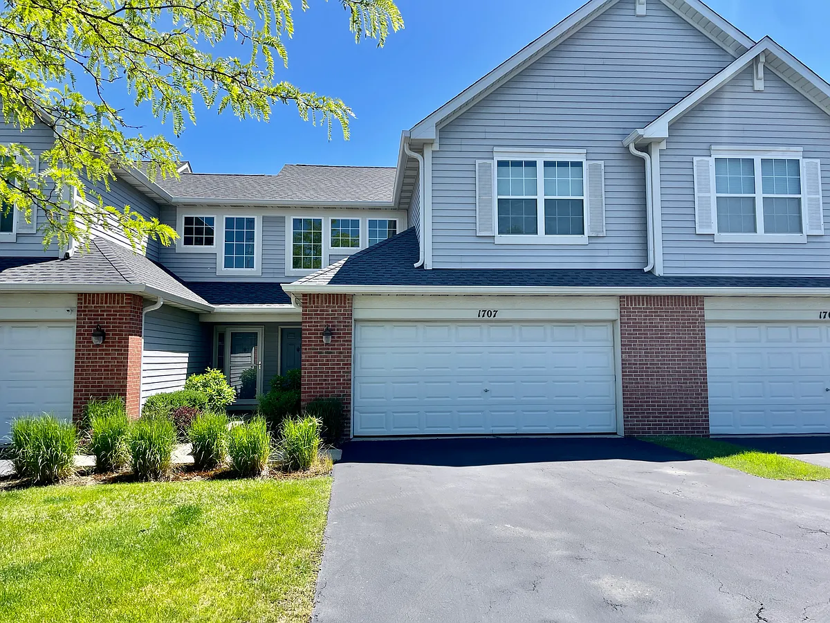 Building Photo - 1707 S Candlestick Way
