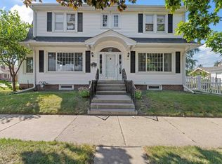 626 Arthur Ave, Racine, WI 53405