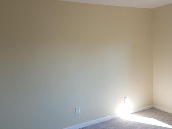 3rd image of 8000 Le Havre Pl