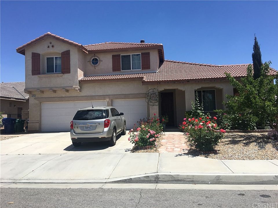 1st image of 44250 Artesia Mill Ct