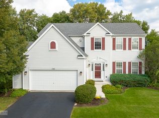 1541 Patterson Ave, North Aurora, IL 60542