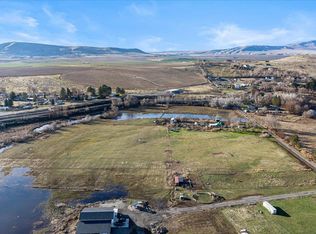 62727 E Grover Pr NE, West Richland, WA 99353