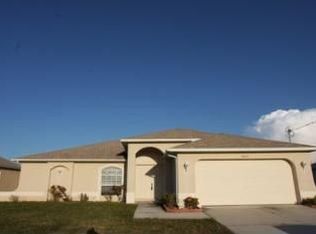 1427 SW 8th Pl, Cape Coral, FL 33991