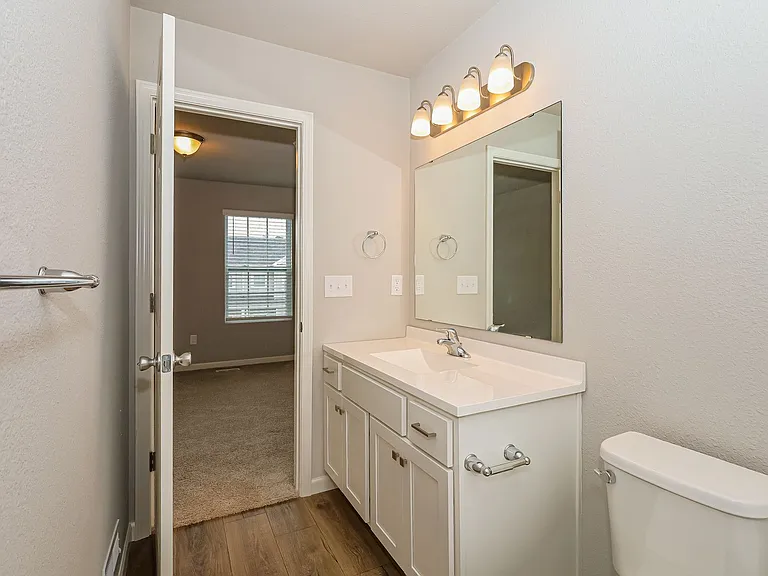 1301 Trailview Ct — Photo 25
