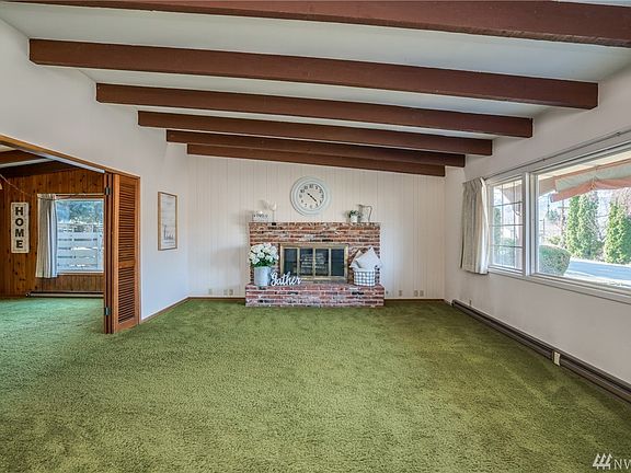 5th image of 1305 Terrace Ct NE