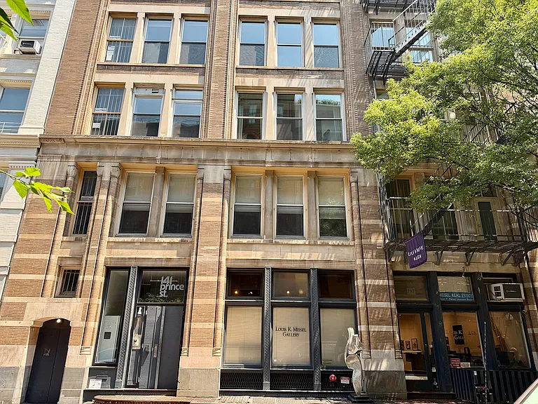 141 Prince St #4 — Photo 17