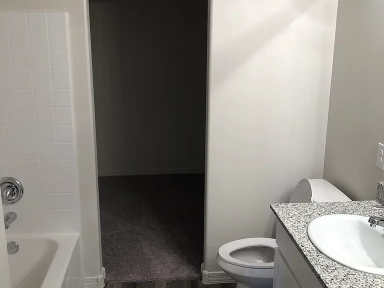 1628 Paige Dr — Photo 8