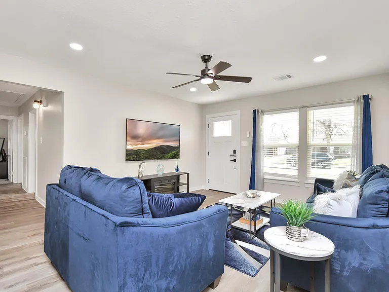5123 Dewberry St — Photo 4