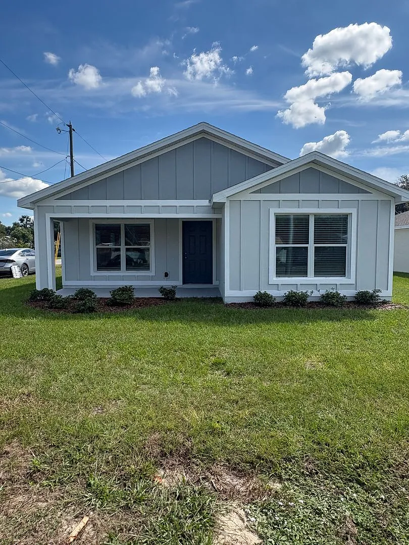 New Construction Rental in Zephyrhills — Photo 1