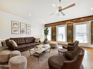 2207 Post Office St APT 422, Galveston, TX 77550