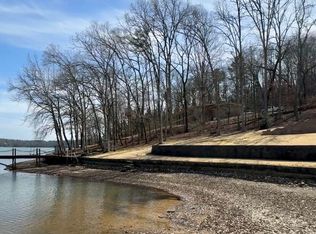 2007 Clematis Dr, Hixson, TN 37343