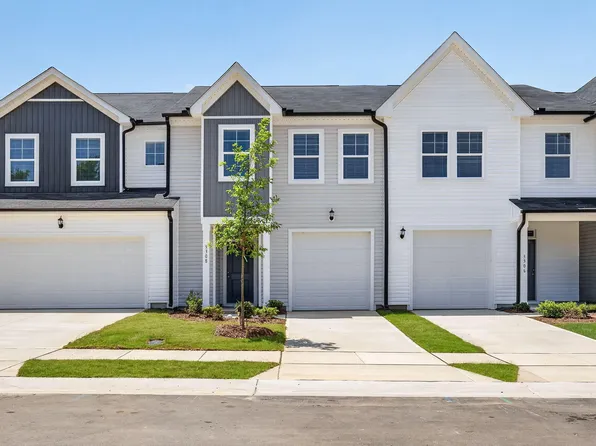 3308 Bailey Lake Dr, Fuquay Varina, NC 27526