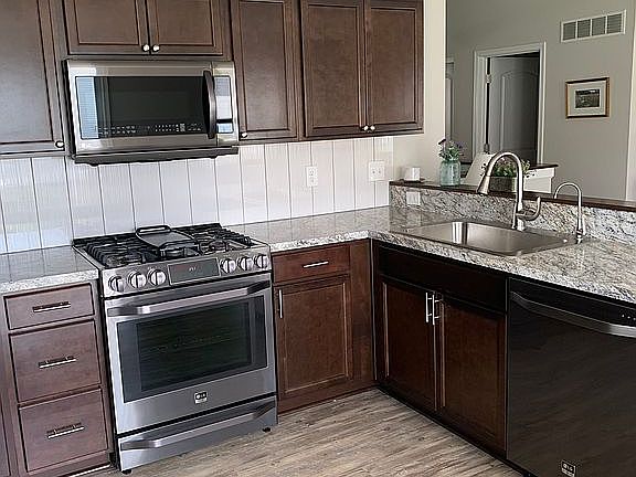 2nd image of 303 White Elm Dr