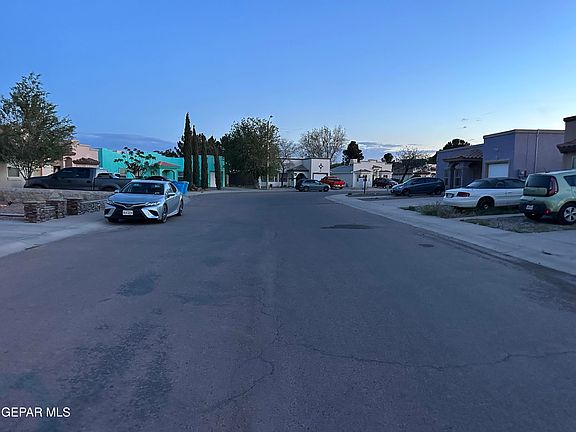 3rd image of 1499 N Enrique Perez Cir