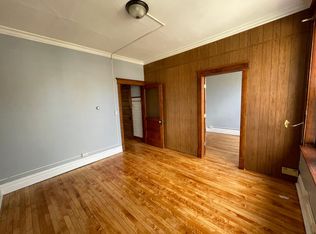 1645 W 33rd Pl #2, Chicago, IL 60608