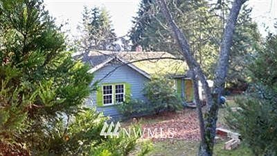 1st image of 634 Ferncliff Avenue NE