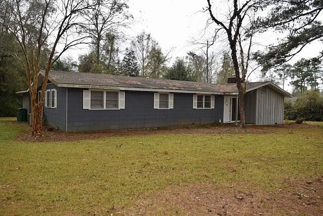 1st image of 318 Peachtree Dr